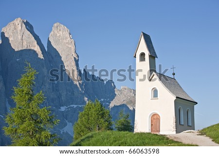Chapel on the mountain pass of the Gardena pass