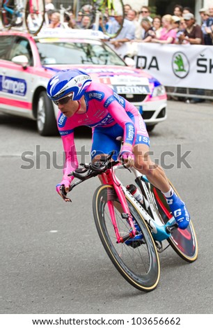 MILAN, ITALY - MAY 27:The professional cyclist Michele Scarponi competes during the individual chronometer at 95 Giro D'Italia on May 27, 2012 in Milan, Italy.