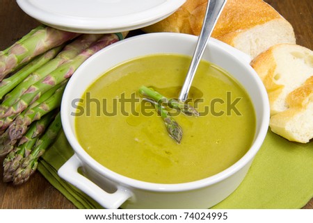 Bowl of fresh asparagus soup