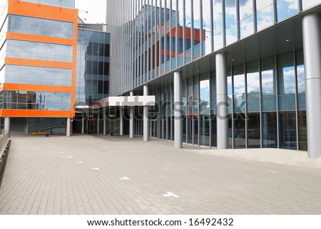 Modrn office entrance