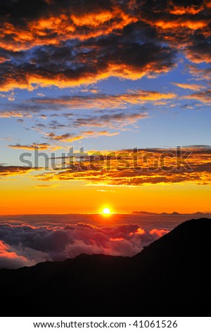 Sunrise on the summit of Haleakala on the Hawaiian Island of Maui