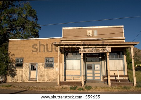 A photo of the East Side Grange, south of Lakeview, Oregon, USA