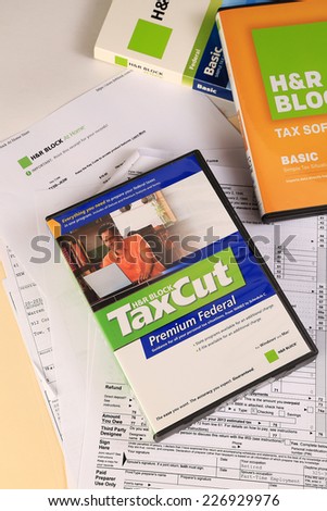 LLANO, TEXAS-OCT 29, 2014: H&R Block TaxCut is one of several software packages for those who wish to calculate their own Tax Returns.