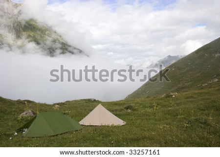 Camp in the mountains