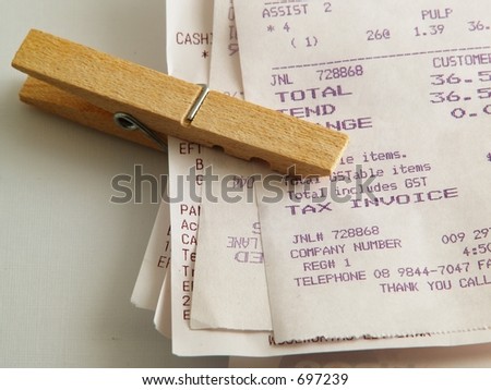 关税完税证 商业图片: 697239 : Shutterstock