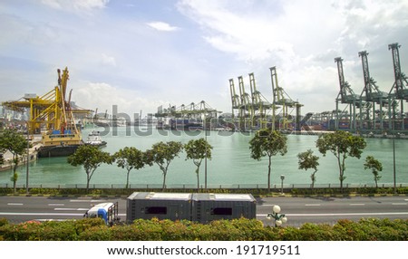 SINGAPORE - JANUARY 7:  Singapore industrial port on January 7, 2014 in Singapore. It\'s world\'s busiest port