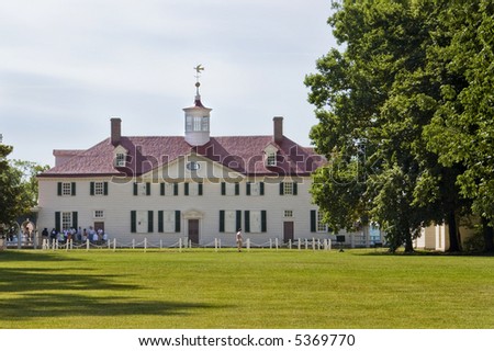 Mount Vernon mansion with Tourists attending to visit the Home of Former President George Washington, Virginia