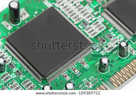 chip and plate on the green board computer