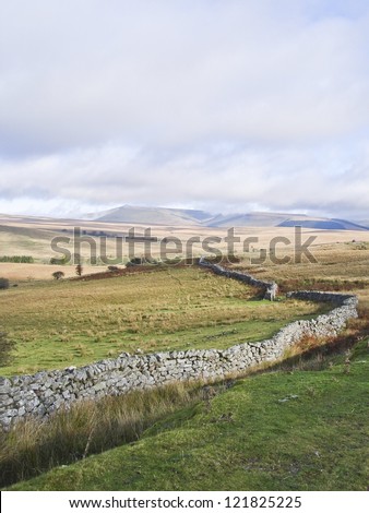 Stone Wall winding into the distance in Brecon Beacons
