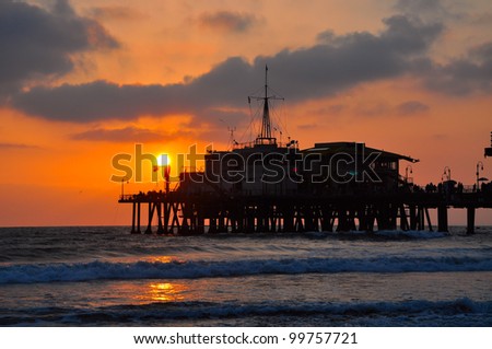 Sunset by the pier, Santa Monica, California