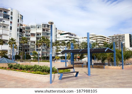 Cobbled square and apartment houses on the Avenida del Mar in Marbella, Costa del Sol, Spain