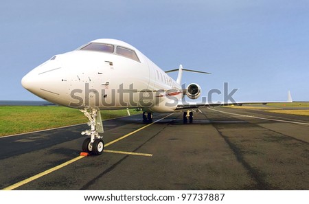 Luxury Private Jet Plane -  Side view - Bombardier Global Express