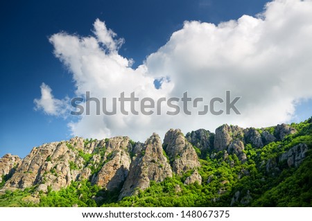 Hight mountains and green tropical jungle