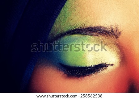 Beauty woman with artistic make up.