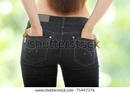 Young caucasian woman body in jeans