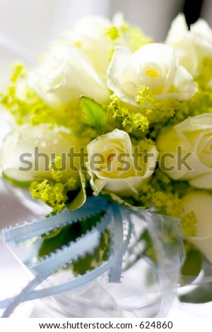 bridesmaids rose bouquet 2011