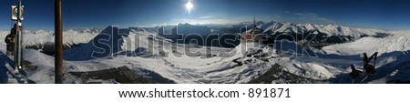 360 degree panorama from the top of the Jakobshorn mountain in Davos, Switzerland.