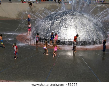 Seattle Community Sprinkler - AKA Seattle Center\'s Musical Water Fountain