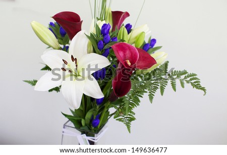 Colorful floral arrangement ina vase for birthday, wedding, Mothers Day, Easter, holidays and special occasions.