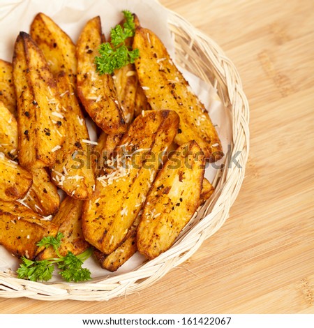 Baked Potato Wedges With Parmesan