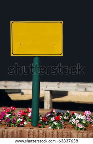 Blank yellow sign with a copy space area