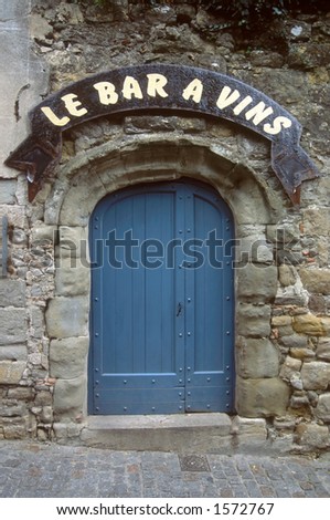 Le Bar A Vins sign in Carcassonne, France.