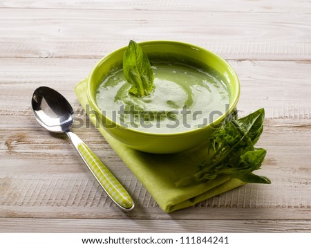 spinach soup, vegetarian food