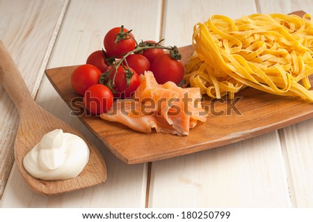 ingredients for salmon pasta