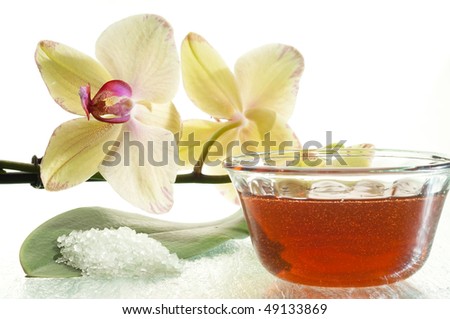 spa bowl of oil massage and bath salts