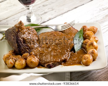 braised meat with  onions