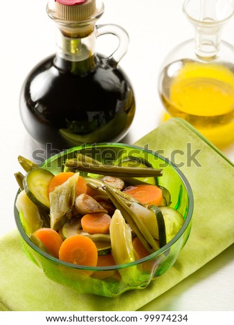 steamed vegetables salad with balsamic vinegar