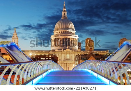 Millennium Bridge leads to Saint Paul\'s Cathedral in central London at night