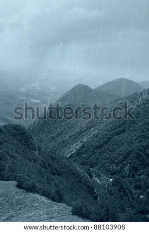 bad weather on the natural park