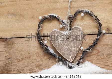 [FANFIC-DRAMA] Tuyết trắng...! ( YULSIC)->>  THE END - Page 3 Stock-photo-wooden-heart-with-perls-in-snow-in-country-style-64936036