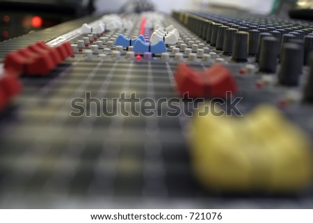 Console Faders