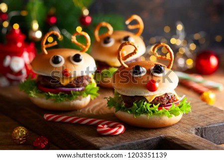 Christmas party idea: Kids Christmas burger Reindeer Sloppy Joe