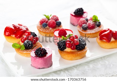 Assorted Fruit Cakes For Holiday