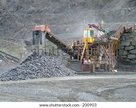 Primary Crusher working in a grit stone Quarry in Wales