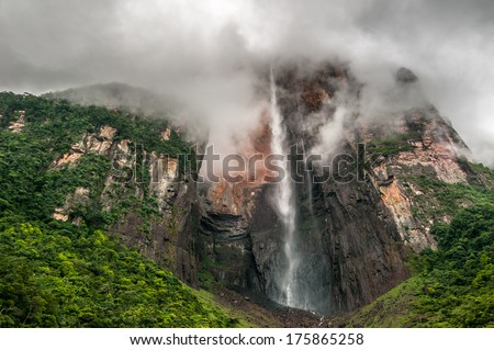 Angel Falls, the world\'s highest waterfall, Venezuela