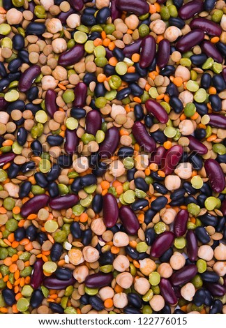 kidney bean, lentil, peas and chick-pea as a background