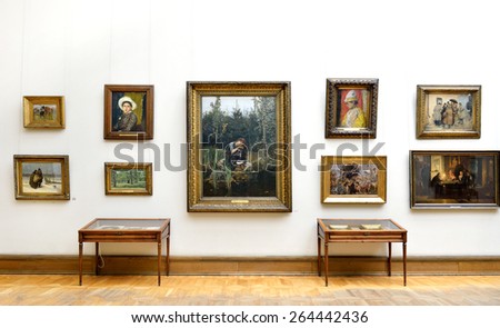 MOSCOW, RUSSIA - MARCH 13,2015:State Tretyakov Gallery is art gallery, foremost depository of Russian fine art in world. Gallery\'s history starts in 1856. Hall of Great Russian artist Viktor Vasnetsov