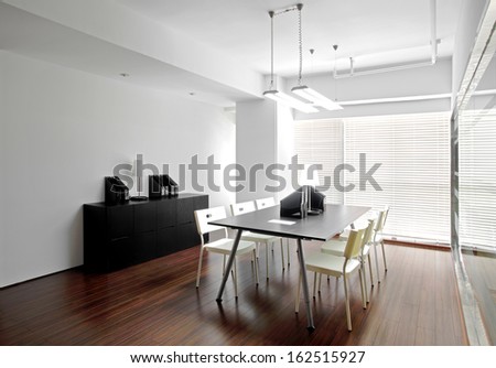 Clean And Elegant Office Environment