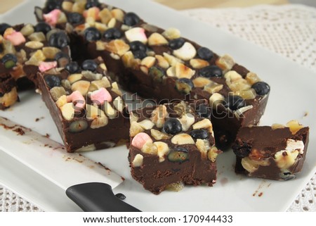 Chocolate bars Rocky road, with marshmallow, blueberry and nuts