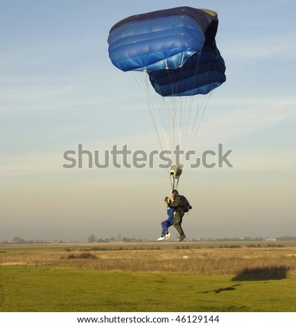 Tandem parachute jump - landing