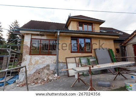 Construction or repair of the rural house, fixing facade, insulation and using color for new look