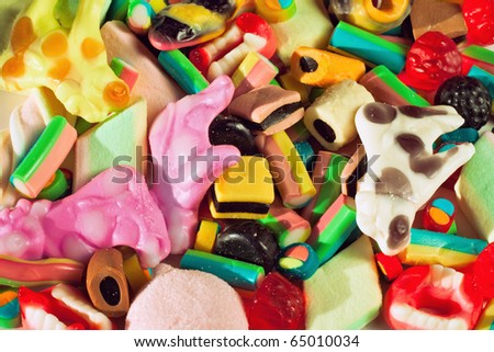 خفايا الاغذيه المصنعه واضرارها  Stock-photo-multicolor-jelly-background-65010034