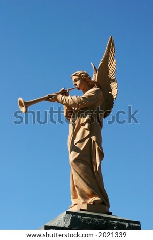 Angel Blowing Horn