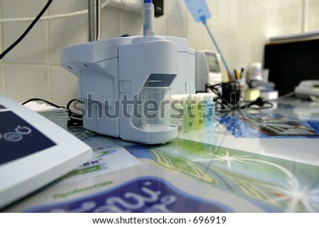 laboratory equipment for testing dairy products