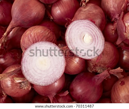 onion cut, natural background