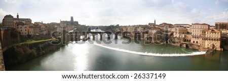 Panoramic view of the river flowing through Albi, France